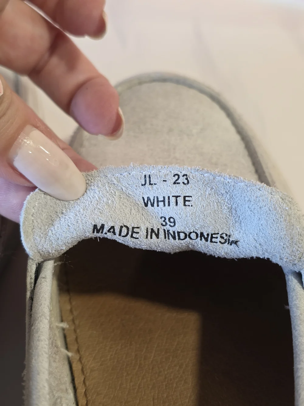 Blackstone JL23 Suede Loafer Sneakers White Gray Soft Leather Comfy Flats